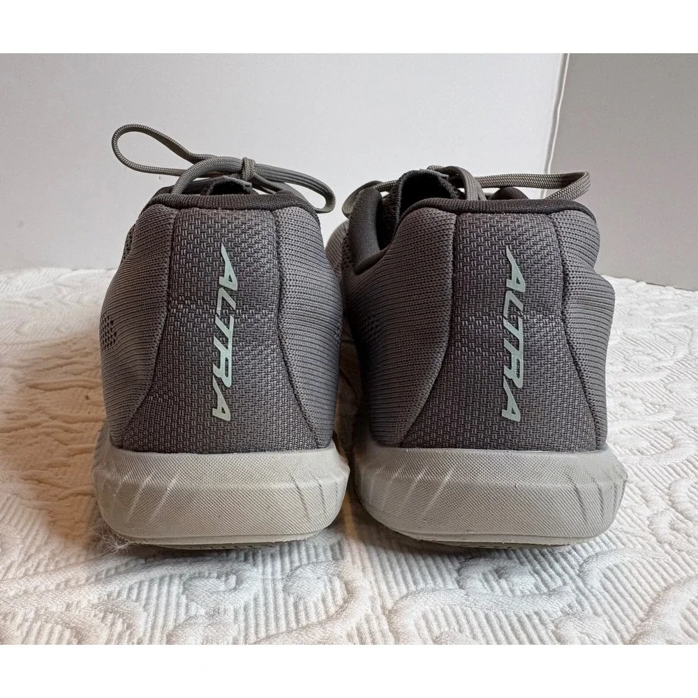 Altra Escalante 4 Womens Grey Road Running Shoes AL0A85NF220 Size 10